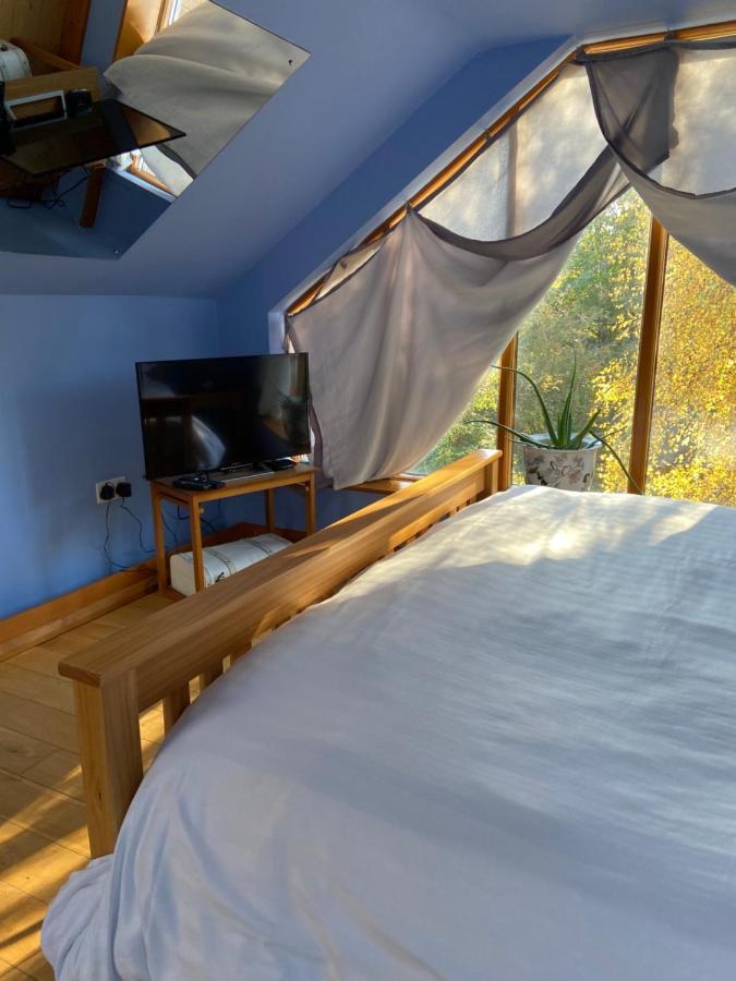 Ralph'S Barn Villa นิวพอร์ต ภายนอก รูปภาพ